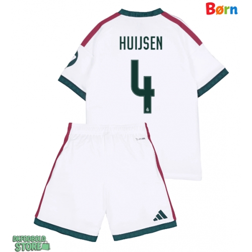 Real Madrid Dean Huijsen #4 Replika Babytøj Hjemmebanesæt Børn 2026-27 Kortærmet (+ Korte bukser)